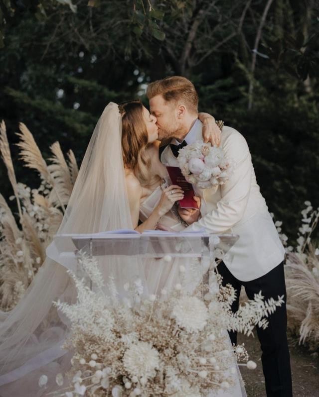 "Kalp Atışı"nın aktrisası evləndi - FOTOLAR